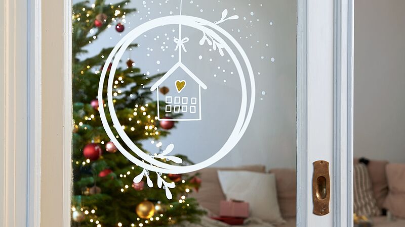 A festive look for glass doors