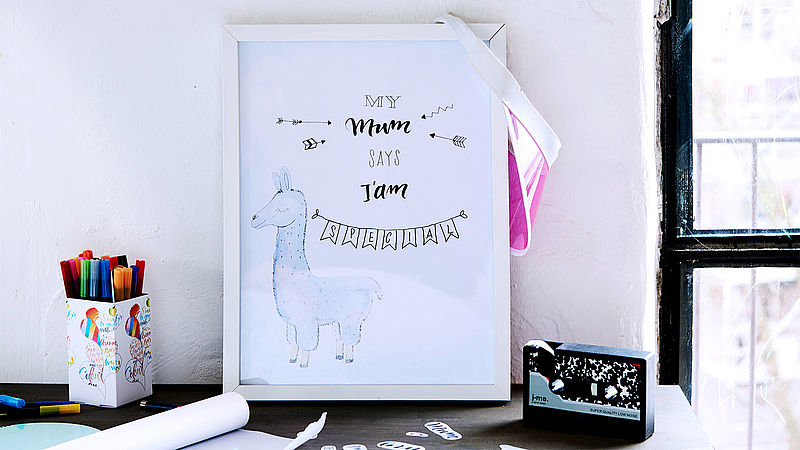 Design your own lettering artwork