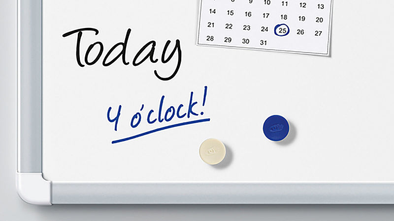 Whiteboard and glassboard